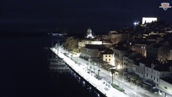 Nábřeží a město