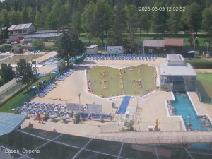 Termální koupaliště Vrbov - Celkový pohled - 9.5.2025 v 13:00