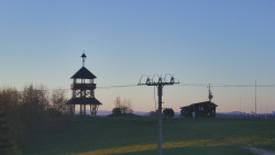 Troják, Maruška - Meteostanice