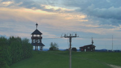 Troják, Maruška - Meteostanice