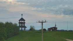 Troják, Maruška - Meteostanice