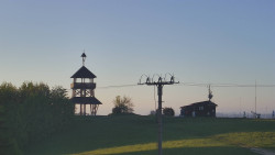 Troják, Maruška - Meteostanice