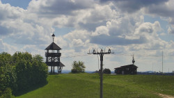 Troják, Maruška - Meteostanice