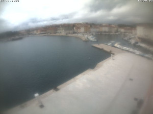 Město Cres - Přístav Cres - 17.11.2025 v 11:31 Město Cres - Přístav Cres - 17.11.2025 v 11:31