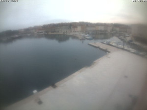 Město Cres - Přístav Cres - 18.12.2025 v 08:16 Město Cres - Přístav Cres - 18.12.2025 v 08:16