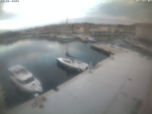 Town of Cres - Port of Cres - 18.6.2026 v 05:47 Town of Cres - Port of Cres - 18.6.2026 v 05:47