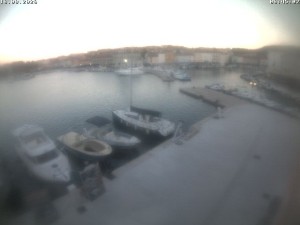 Town of Cres - Port of Cres - 16.9.2026 v 06:46 Town of Cres - Port of Cres - 16.9.2026 v 06:46