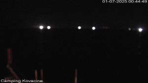 Camp Kovačine - Pláž kempu - 1.7.2025 v 00:45
