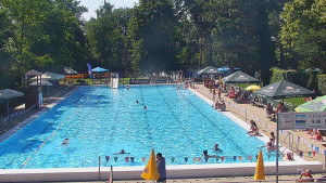 Koupaliště Bystřice pod Hostýnem - Bazén - 15.6.2025 v 15:15
