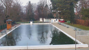 Koupaliště Bystřice pod Hostýnem - Bazén - 26.12.2025 v 08:45