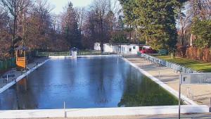Koupaliště Bystřice pod Hostýnem - Bazén - 26.12.2025 v 10:45