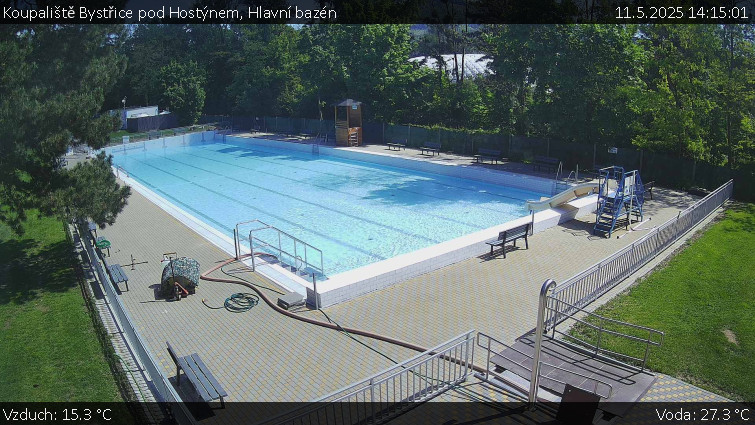 Koupaliště Bystřice pod Hostýnem - Hlavní bazén - 11.5.2025 v 14:15 Koupaliště Bystřice pod Hostýnem - Hlavní bazén - 11.5.2025 v 14:15