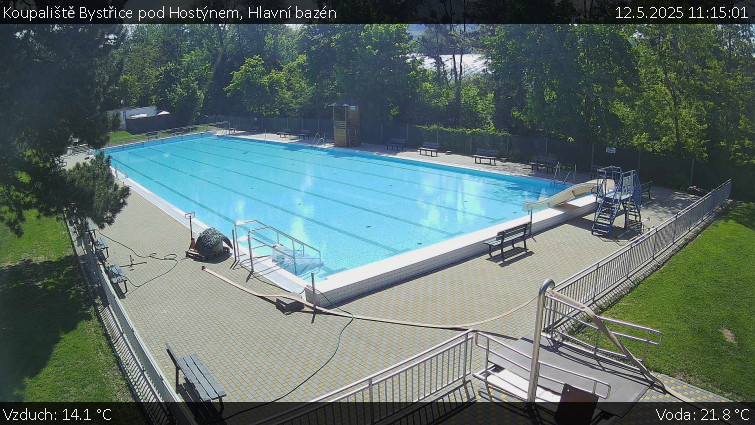 Koupaliště Bystřice pod Hostýnem - Hlavní bazén - 12.5.2025 v 11:15 Koupaliště Bystřice pod Hostýnem - Hlavní bazén - 12.5.2025 v 11:15