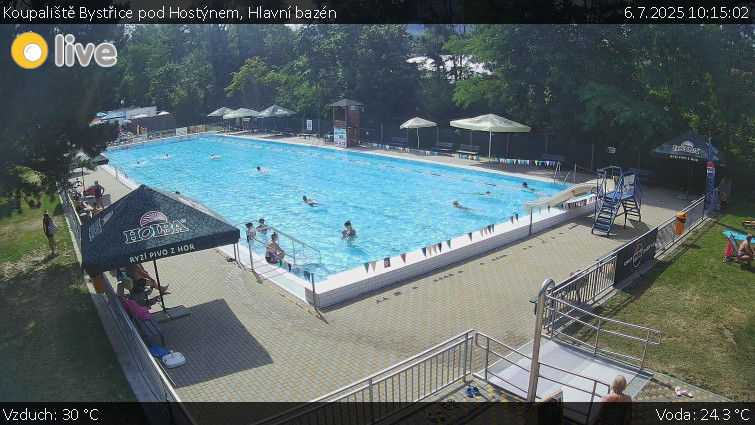 Koupaliště Bystřice pod Hostýnem - Hlavní bazén - 6.7.2025 v 10:15 Koupaliště Bystřice pod Hostýnem - Hlavní bazén - 6.7.2025 v 10:15