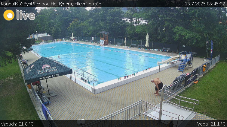 Koupaliště Bystřice pod Hostýnem - Hlavní bazén - 13.7.2025 v 08:45 Koupaliště Bystřice pod Hostýnem - Hlavní bazén - 13.7.2025 v 08:45