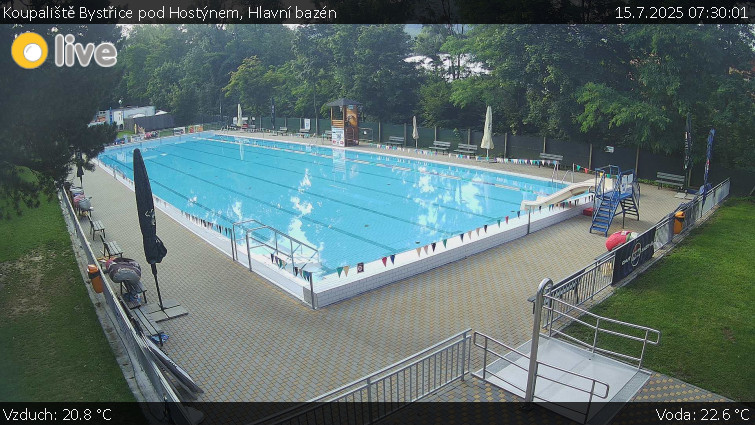 Koupaliště Bystřice pod Hostýnem - Hlavní bazén - 15.7.2025 v 07:30 Koupaliště Bystřice pod Hostýnem - Hlavní bazén - 15.7.2025 v 07:30
