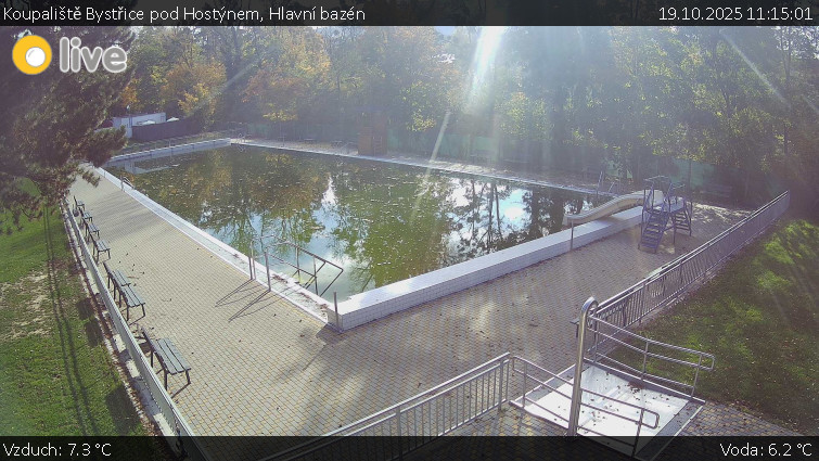 Koupaliště Bystřice pod Hostýnem - Hlavní bazén - 19.10.2025 v 11:15 Koupaliště Bystřice pod Hostýnem - Hlavní bazén - 19.10.2025 v 11:15