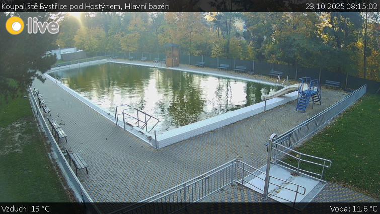 Koupaliště Bystřice pod Hostýnem - Hlavní bazén - 23.10.2025 v 08:15 Koupaliště Bystřice pod Hostýnem - Hlavní bazén - 23.10.2025 v 08:15