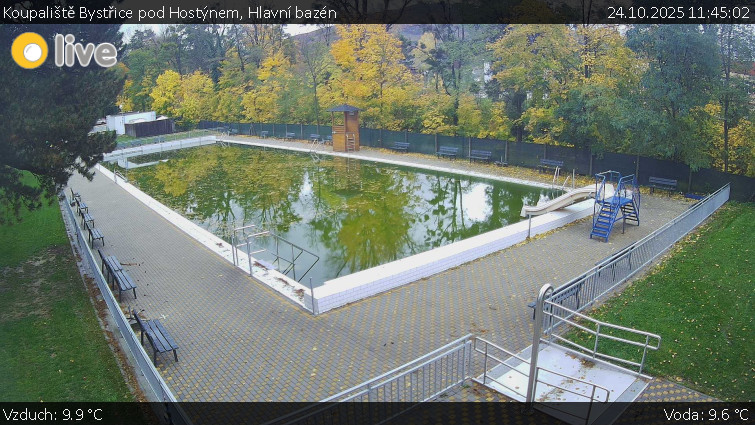 Koupaliště Bystřice pod Hostýnem - Hlavní bazén - 24.10.2025 v 11:45 Koupaliště Bystřice pod Hostýnem - Hlavní bazén - 24.10.2025 v 11:45