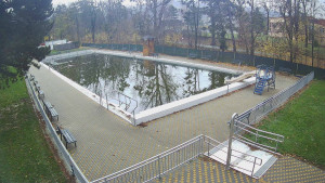 Koupaliště Bystřice pod Hostýnem - Hlavní bazén - 16.11.2025 v 11:45 Koupaliště Bystřice pod Hostýnem - Hlavní bazén - 16.11.2025 v 11:45
