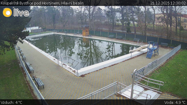 Koupaliště Bystřice pod Hostýnem - Hlavní bazén - 21.12.2025 v 12:30