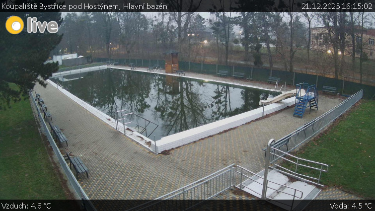Koupaliště Bystřice pod Hostýnem - Hlavní bazén - 21.12.2025 v 16:15