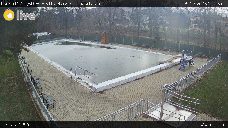 Koupaliště Bystřice pod Hostýnem - Hlavní bazén - 28.12.2025 v 11:15