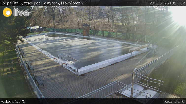 Koupaliště Bystřice pod Hostýnem - Hlavní bazén - 28.12.2025 v 13:15