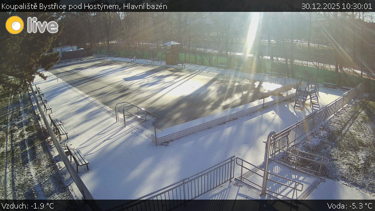 Koupaliště Bystřice pod Hostýnem - Hlavní bazén - 30.12.2025 v 10:30