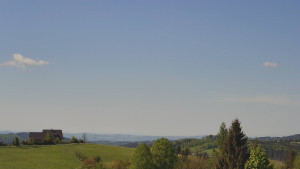 Skiareál Troják - Troják, Maruška - parkoviště - 1.5.2025 v 10:03 Skiareál Troják - Troják, Maruška - parkoviště - 1.5.2025 v 10:03