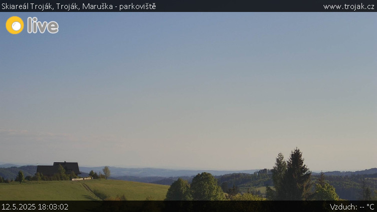 Skiareál Troják - Troják, Maruška - parkoviště - 12.5.2025 v 18:03 Skiareál Troják - Troják, Maruška - parkoviště - 12.5.2025 v 18:03