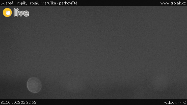 Skiareál Troják - Troják, Maruška - parkoviště - 31.10.2025 v 05:32 Skiareál Troják - Troják, Maruška - parkoviště - 31.10.2025 v 05:32