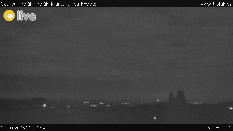 Skiareál Troják - Troják, Maruška - parkoviště - 31.10.2025 v 21:32 Skiareál Troják - Troják, Maruška - parkoviště - 31.10.2025 v 21:32