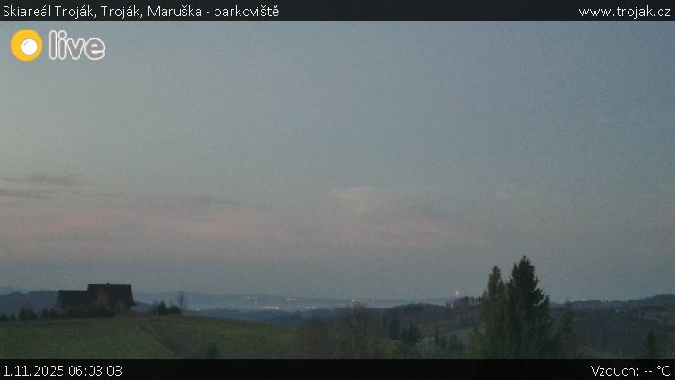 Skiareál Troják - Troják, Maruška - parkoviště - 1.11.2025 v 06:03 Skiareál Troják - Troják, Maruška - parkoviště - 1.11.2025 v 06:03