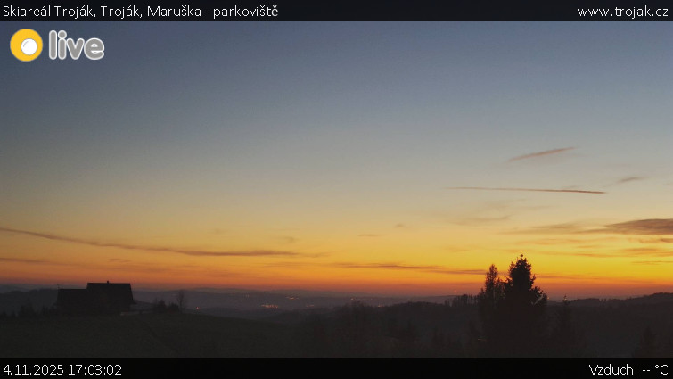 Skiareál Troják - Troják, Maruška - parkoviště - 4.11.2025 v 17:03