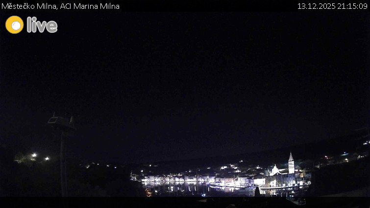 Městečko Milna - ACI Marina Milna - 13.12.2025 v 21:15
