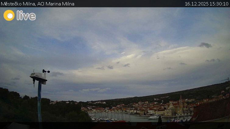 Městečko Milna - ACI Marina Milna - 16.12.2025 v 15:30