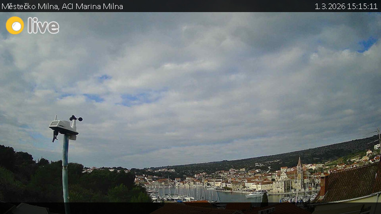 Městečko Milna - ACI Marina Milna - 1.3.2026 v 15:15