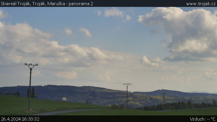 Skiareál Troják - Troják, Maruška - panorama 2 - 26.4.2024 v 16:33