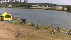 Brodský Pond