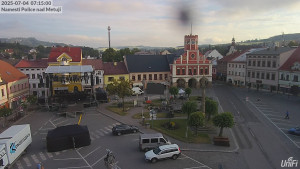 Město Police nad Metují - Masarykovo náměstí - 4.7.2025 v 07:15
