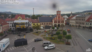 Město Police nad Metují - Masarykovo náměstí - 4.7.2025 v 07:45
