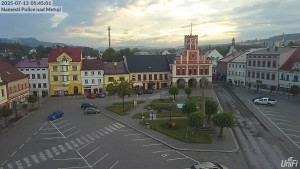 Město Police nad Metují - Masarykovo náměstí - 13.7.2025 v 05:45