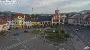 Město Police nad Metují - Masarykovo náměstí - 13.7.2025 v 07:45