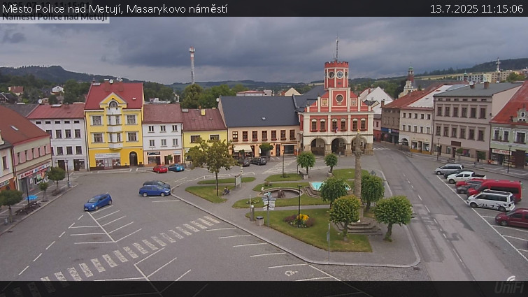 Město Police nad Metují - Masarykovo náměstí - 13.7.2025 v 11:15 Město Police nad Metují - Masarykovo náměstí - 13.7.2025 v 11:15