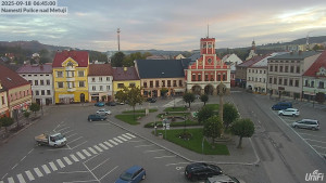 Město Police nad Metují - Masarykovo náměstí - 18.9.2025 v 06:45