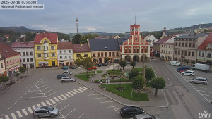Město Police nad Metují - Masarykovo náměstí - 18.9.2025 v 07:45