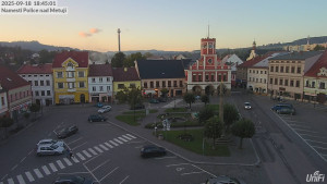 Město Police nad Metují - Masarykovo náměstí - 18.9.2025 v 18:45