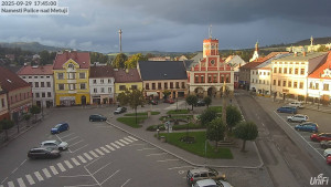 Město Police nad Metují - Masarykovo náměstí - 29.9.2025 v 17:45