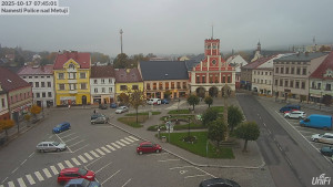 Město Police nad Metují - Masarykovo náměstí - 17.10.2025 v 07:45